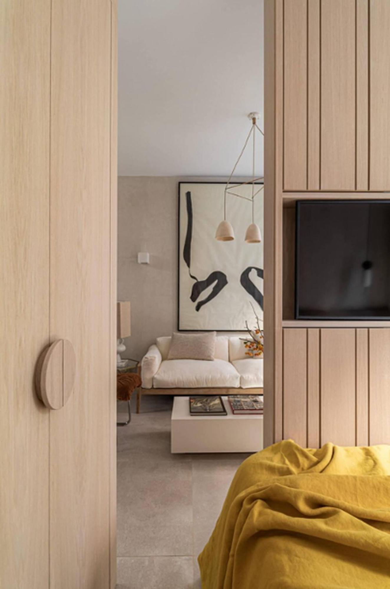 Exclusive Nestled In The Vibrant Neighborhood Of Neptuno